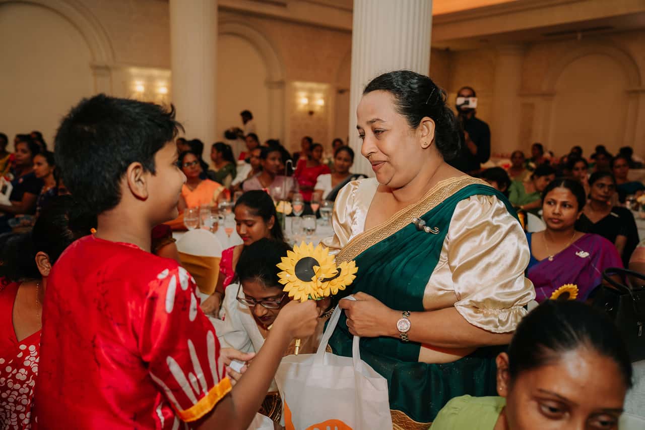 ශ්‍රී ලාංකේය මතු පරපුර දැනුමෙන් පෝෂණය කරන ගුරු පරපුරට ‘Atlas ගුරුගරු’ වෙතින් උපහාර පිදේ