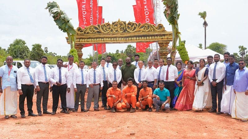 ටොයොටා ලංකා සමාගම උතුරේ ගමනාගමන පහසුකම් ඉහළ නංවමින් ශක්තිමත් අනාගතයකට මඟ පාදයි