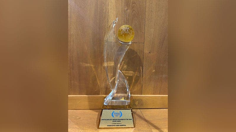 GlobalHealth Sri Lanka Awards 2026 සම්මාන උළෙලේ දී Vasan Eye Care Hospital වෙත අක්ෂි වෛද්‍ය සේවා විශිෂ්ටතා සම්මානයක්